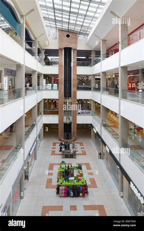 85 Makkah Shopping Mall Images, Stock Photos, and Vectors.